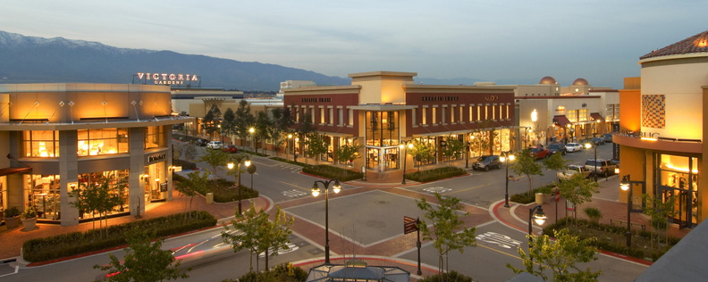 Shopping Mall in Rancho Cucamonga, CA